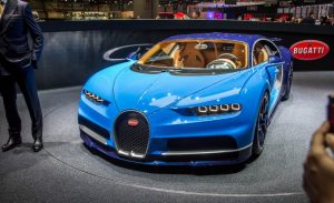 2017-Bugatti-Chiron-show-floor-107-876x535